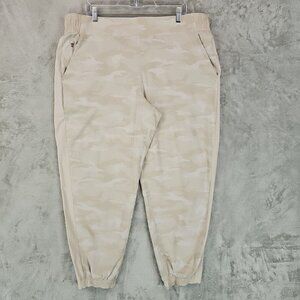 Athleta Brooklyn Camo Jogger Pants Womens Size 20 Beige Casual Athleisure Active